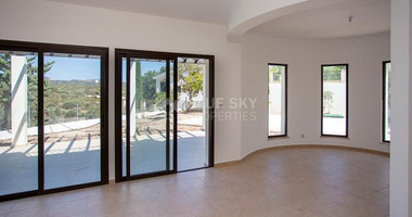 Two bedroom villa with separate title deed in Kouklia , Paphos for sale