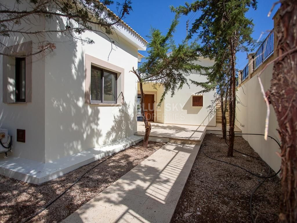 Two bedroom villa with separate title deed in Kouklia , Paphos for sale
