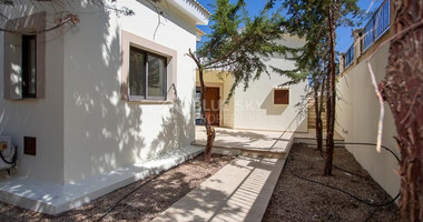Two bedroom villa with separate title deed in Kouklia , Paphos for sale