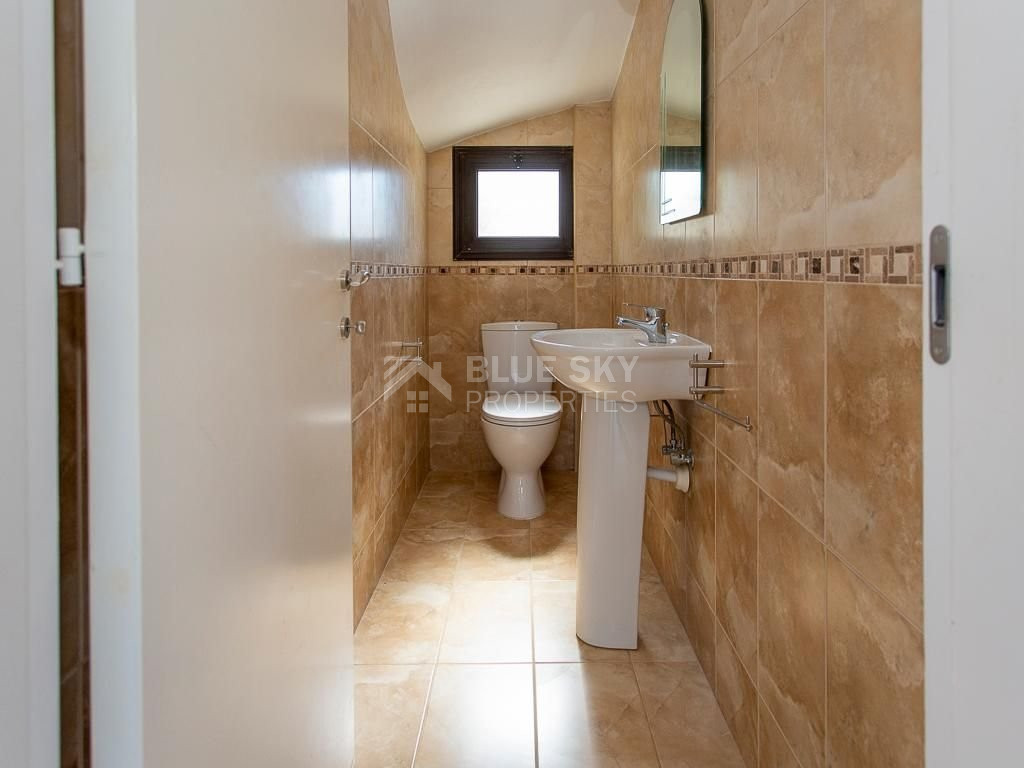 For sale Stylish  three bedroom Villa – Paphos
