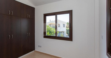 For sale Stylish  three bedroom Villa – Paphos