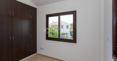 For sale Stylish  three bedroom Villa – Paphos