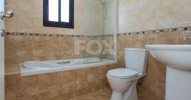 For sale Stylish  three bedroom Villa – Paphos