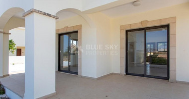 For sale Stylish  three bedroom Villa – Paphos