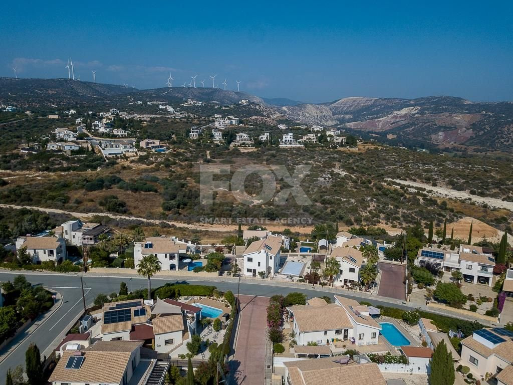 For sale Stylish  three bedroom Villa – Paphos