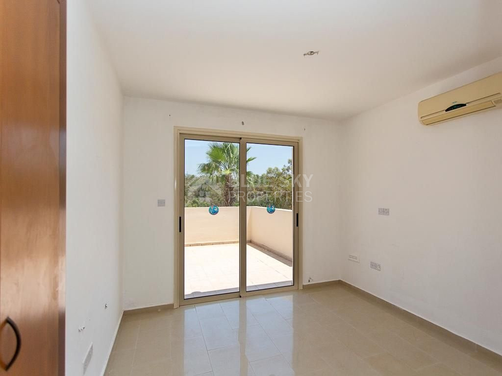 Two bedroom apartment for sale in Peyia, Paphos