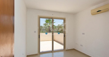 Two bedroom apartment for sale in Peyia, Paphos
