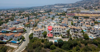 Two bedroom apartment for sale in Peyia, Paphos