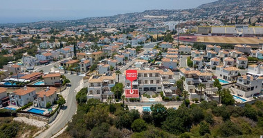 Two bedroom apartment for sale in Peyia, Paphos