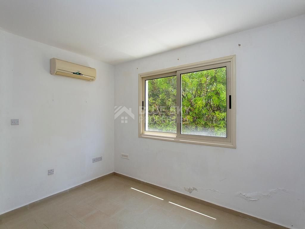 Two bedroom apartment for sale in Peyia, Paphos