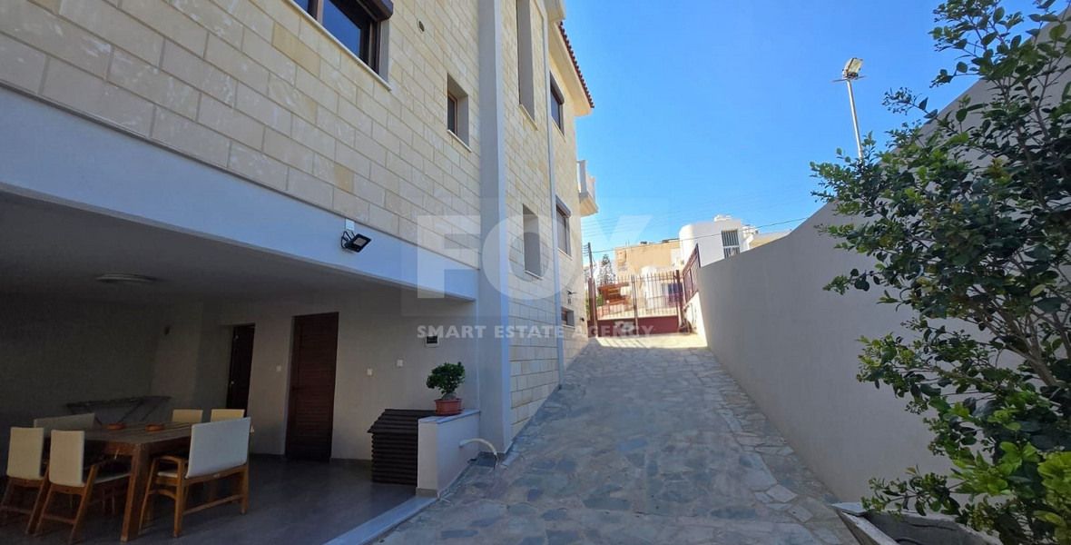 Detached Villa for rent in Agios Athanasios