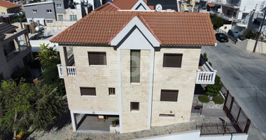 Detached Villa for rent in Agios Athanasios