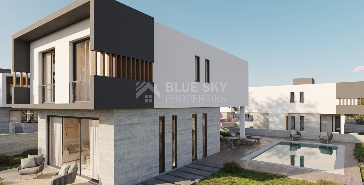 For sale : Three bedroom elegant villas in Emba area, in Paphos