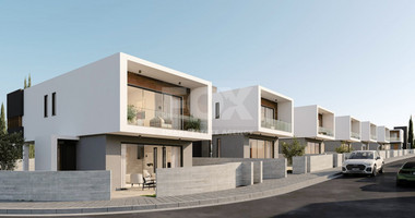 For sale : Three bedroom elegant villas in Emba area, in Paphos