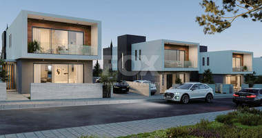 For sale : Three bedroom elegant villas in Emba area, in Paphos