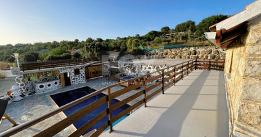 For rent , Five bedroom Villa in Milia village, Paphos