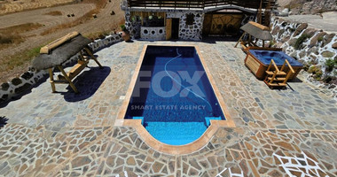 For rent , Five bedroom Villa in Milia village, Paphos