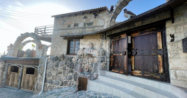 For rent , Five bedroom Villa in Milia village, Paphos