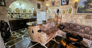 For rent , Five bedroom Villa in Milia village, Paphos