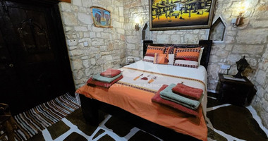 For rent , Five bedroom Villa in Milia village, Paphos