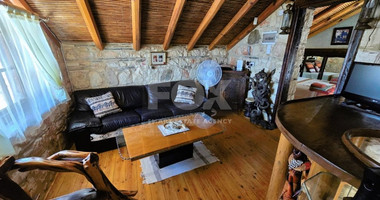 For rent , Five bedroom Villa in Milia village, Paphos
