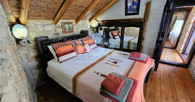 For rent , Five bedroom Villa in Milia village, Paphos