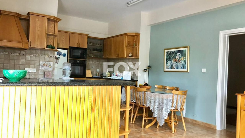 Εμπορικά ακίνητα 200 μ² προς πώληση στην τοποθεσία Episkopi, Limassol, Cyprus