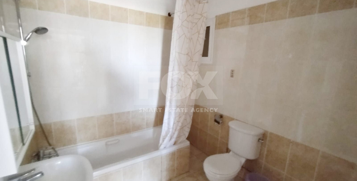 Spacious Three Bedroom Apartment in Geroskipou