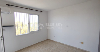 Spacious Three Bedroom Apartment in Geroskipou