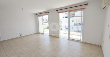 Spacious Three Bedroom Apartment in Geroskipou