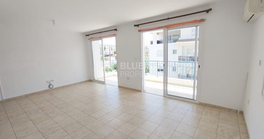 Spacious Three Bedroom Apartment in Geroskipou