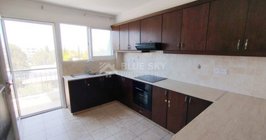 Spacious Three Bedroom Apartment in Geroskipou