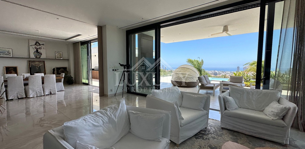 SALE: LUXURY 6 BEDROOM BESPOKE VILLA IN THE EXCLUSIVE AREA OF PANIOTIS OFFERING PANORAMIC UNOBSTRUCTED SEA VIEWS