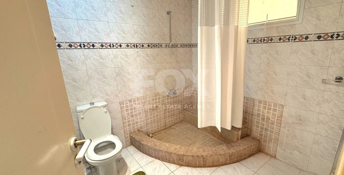 Three bedroom house in Agia Fyla for rent