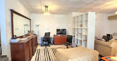 Three bedroom house in Agia Fyla for rent