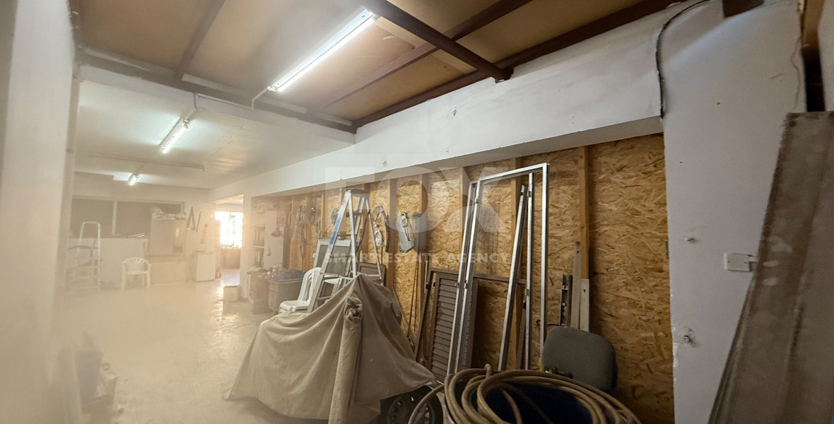 FOR RENT GROUND FLOOR WITH MEZANINE STORAGE/WAREHOUSE/ OFFICE PREMISES.