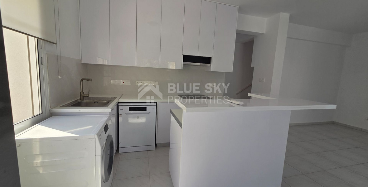 Three bedroom semi detached house in Germasogeia tourist area for rent