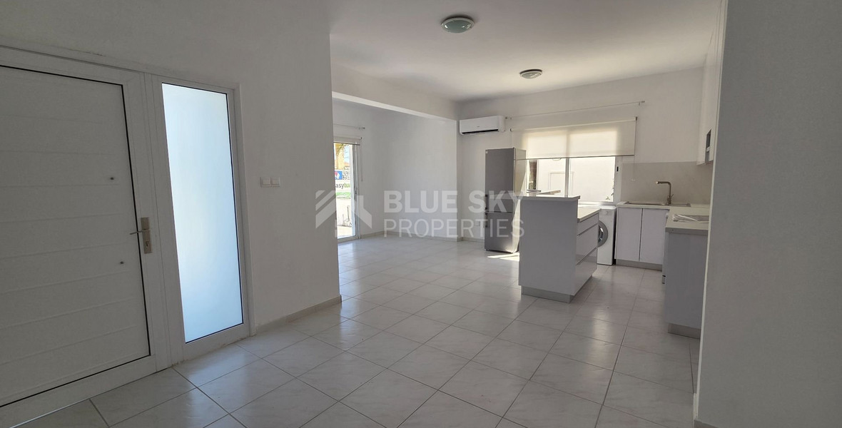 Three bedroom semi detached house in Germasogeia tourist area for rent