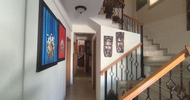 Four bedroom ground floor house for rent in Mesa Geitonia, Limassol