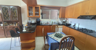 Four bedroom ground floor house for rent in Mesa Geitonia, Limassol