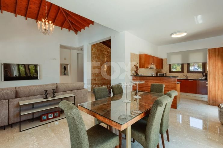 Beautifully Refurbished Two-Bedroom Villa in Aphrofite Hills , Paphos