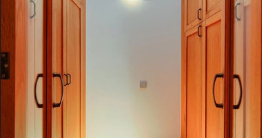 Luxury Renovated Bungalow-Style Villa with Private Heated Pool in the Eastern Plateau, for sale