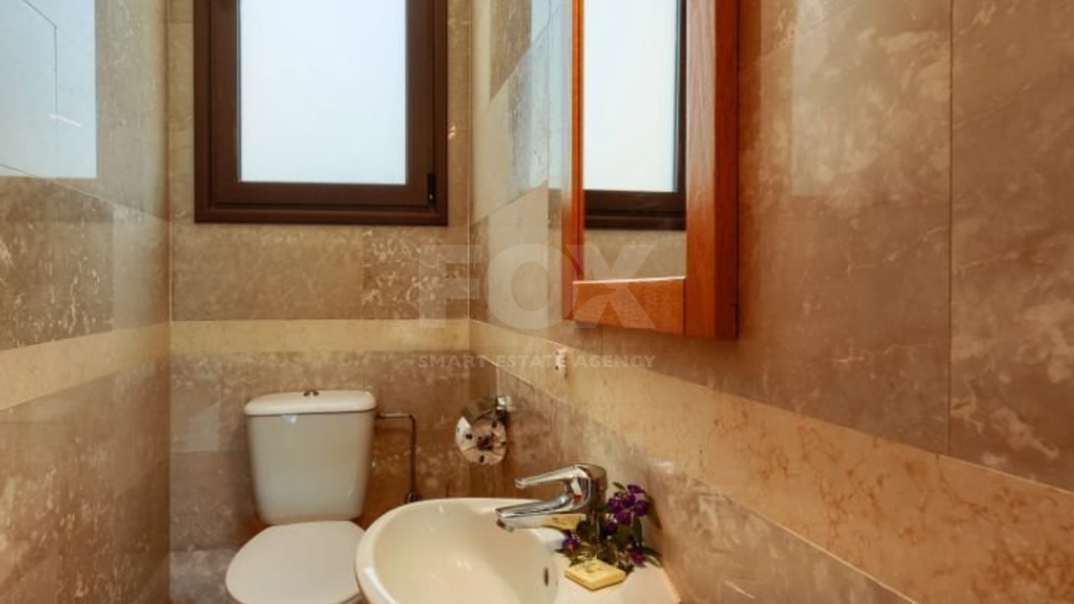 Luxury Renovated Bungalow-Style Villa with Private Heated Pool in the Eastern Plateau, for sale