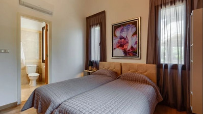 Luxury Renovated Bungalow-Style Villa with Private Heated Pool in the Eastern Plateau, for sale