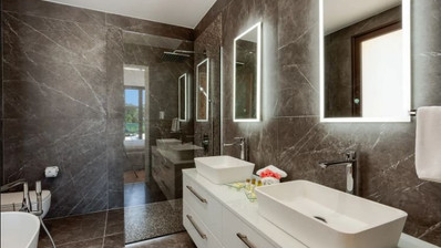 Luxury Renovated Bungalow-Style Villa with Private Heated Pool in the Eastern Plateau, for sale