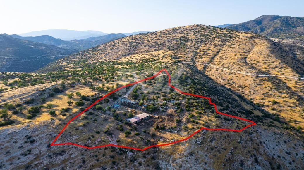 Land for sale in Apsiou village, Limassol