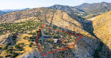Land for sale in Apsiou village, Limassol