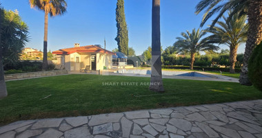 Five bedroom Villa for rent plus two annex in Pyrgos, Limassol