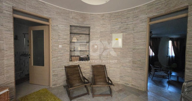 Five bedroom Villa for rent plus two annex in Pyrgos, Limassol