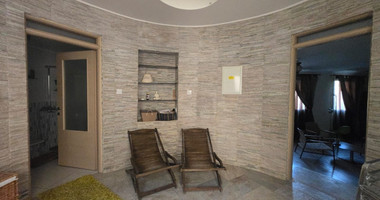 Five bedroom Villa for rent plus two annex in Pyrgos, Limassol